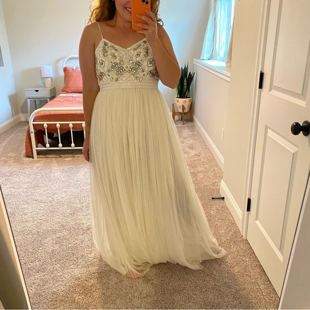 NWT Needle & Thread Bridal Cream Embellished Tulle Maxi Dress 4 - Picture 3 of 13